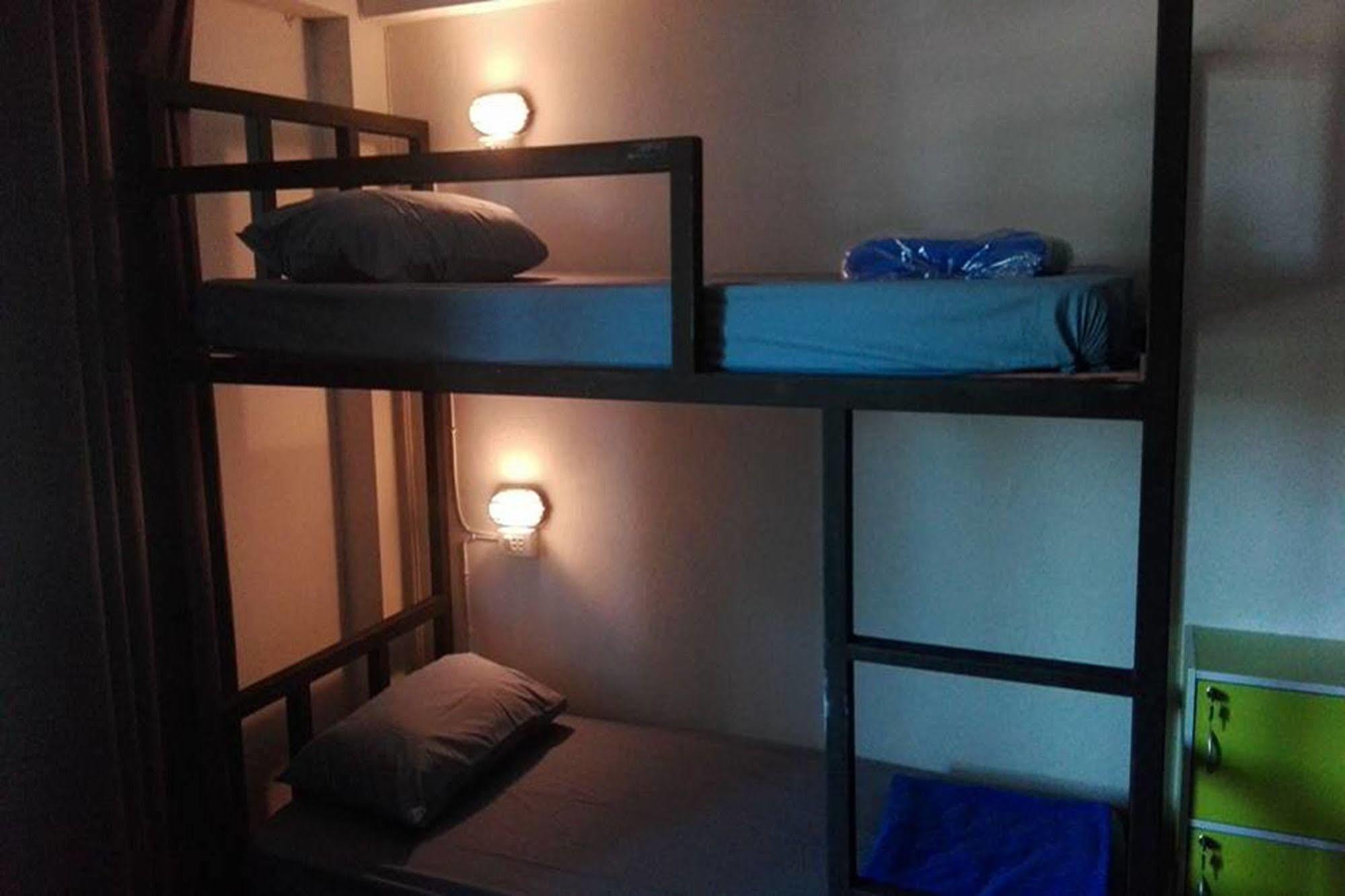 Cham Cha Hostel Chiang Mai Exterior photo