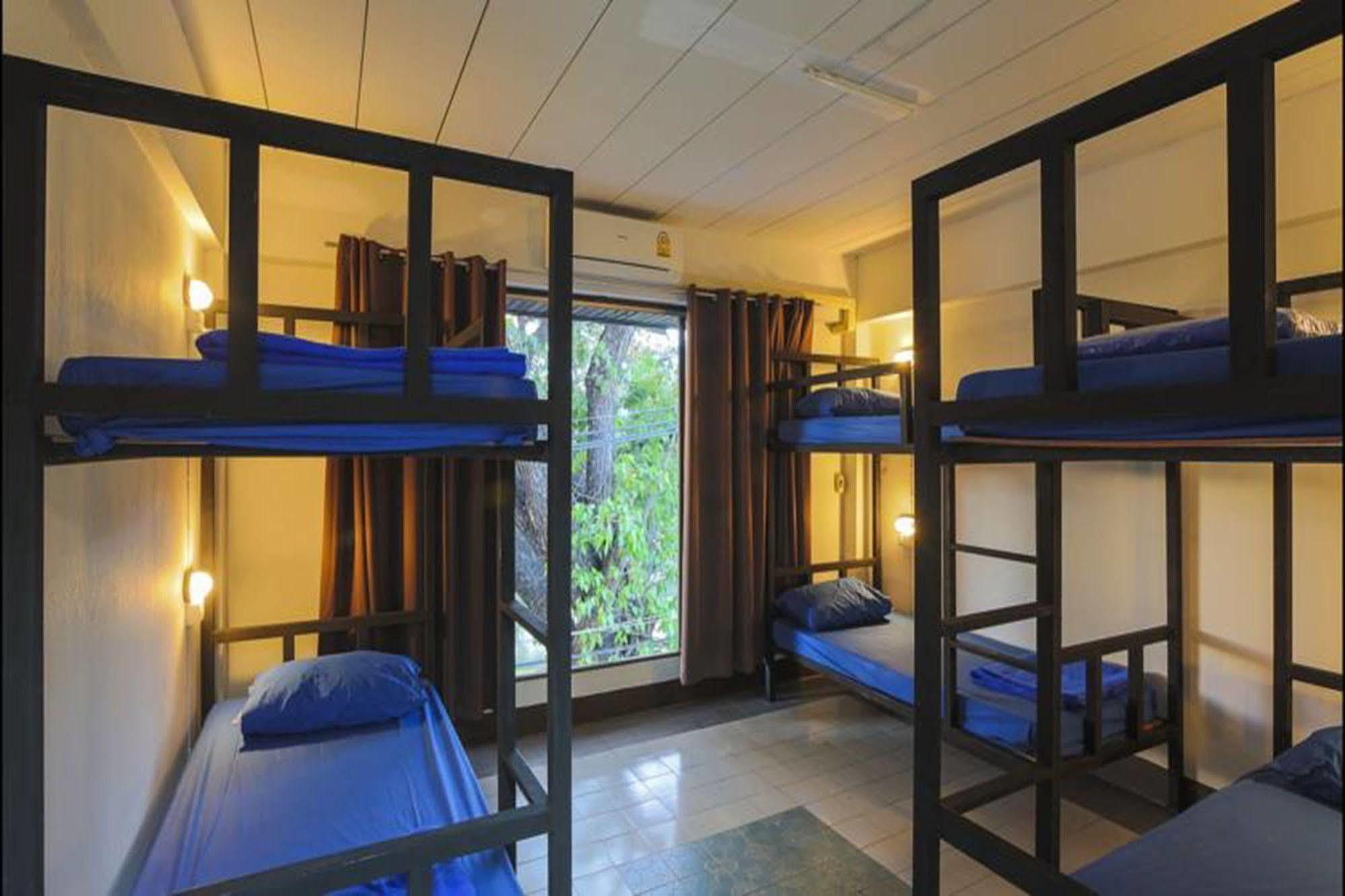 Cham Cha Hostel Chiang Mai Exterior photo